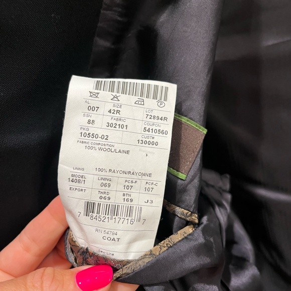 Joseph Abboud Navy Sport Coat (AMAZING CONDITION) - Picture 2 of 6